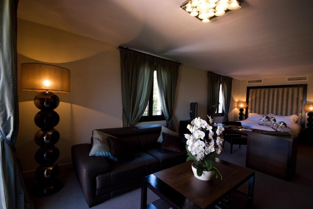 Le Daya Hotel & Spa - Boutique Hotel Roquebrune-sur-Argens Room photo