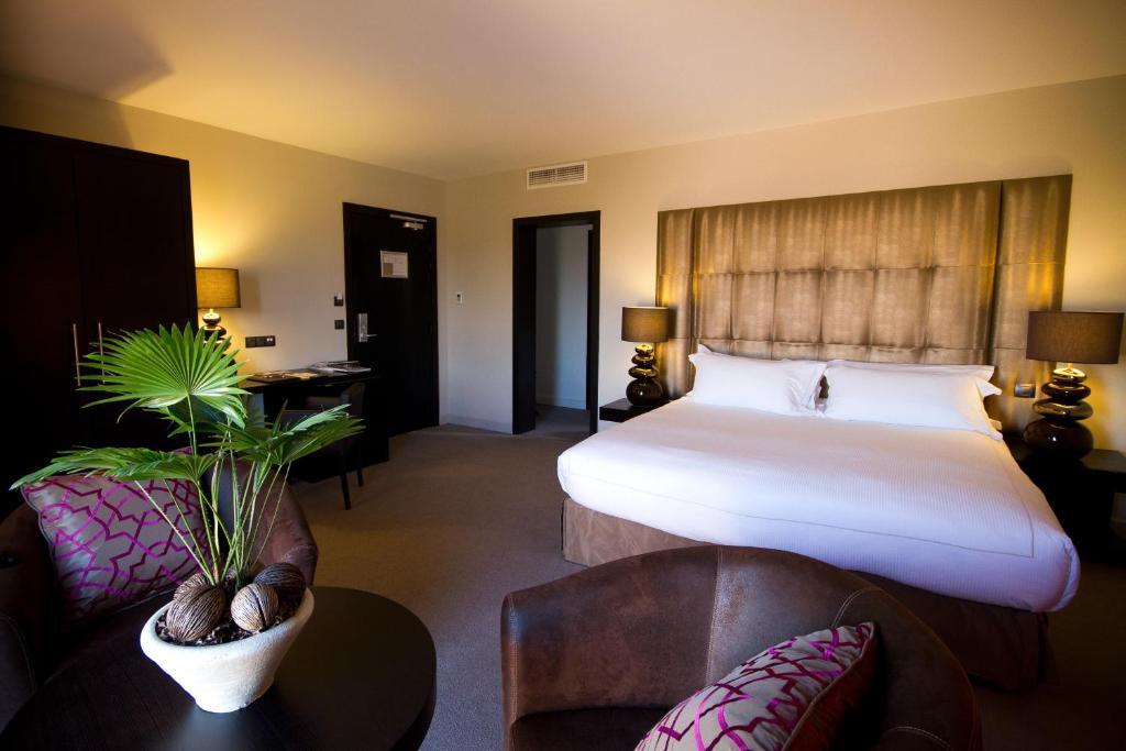 Le Daya Hotel & Spa - Boutique Hotel Roquebrune-sur-Argens Room photo